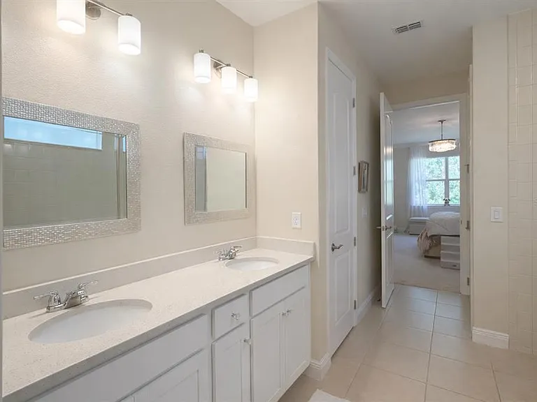 9241 Patrimonio Loop — Photo 24