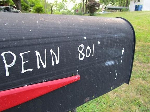 5th image of 801 Marilynn Ave