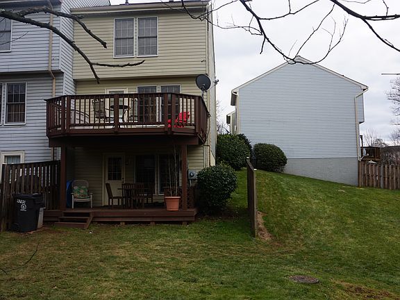 5th image of 9795 Mock Orange Ct