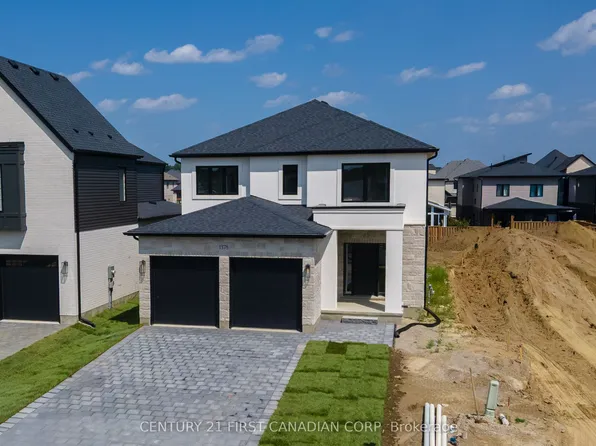 1378 Shields Pl, London, ON N6G 0Z8