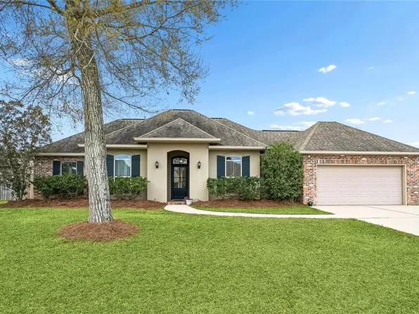 139 Fayedaye Dr, Madisonville, LA 70447