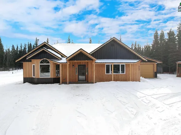 5724 Willow Rd, Delta Junction, AK 99737