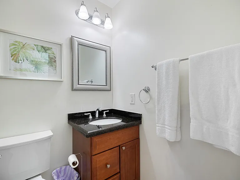 3211 Seaward Dr — Photo 18