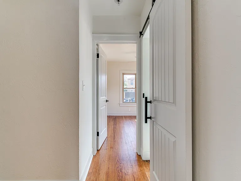 1807 N Gatewood Ave — Photo 6