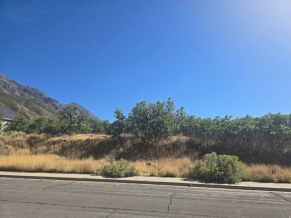 3rd image of 752 E 650 S
