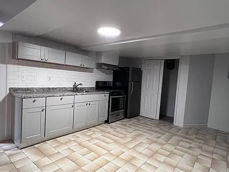 542 N High St #G1 — Photo 4