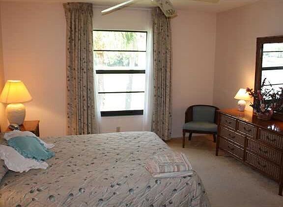 5th image of 19 Plantation Dr APT 205