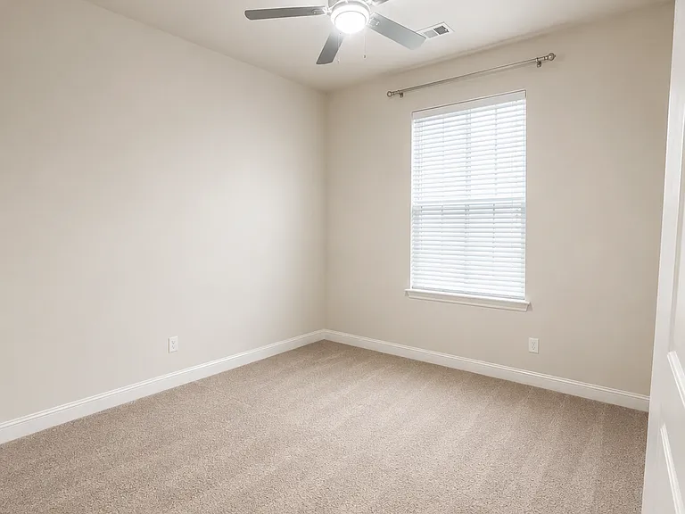 1504 Hamilton Ave — Photo 15