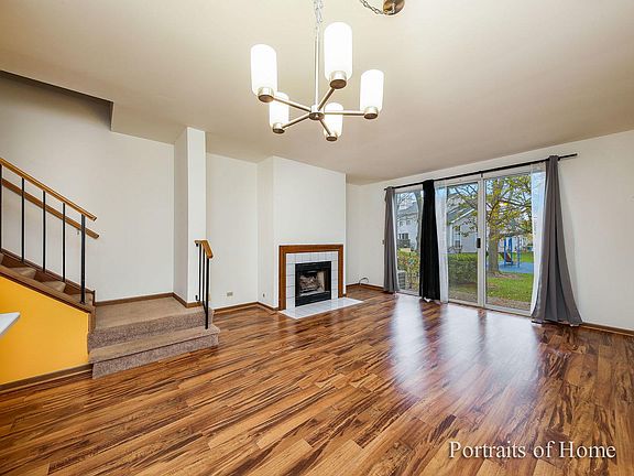 2nd image of 364 Hunterdon Ct #364