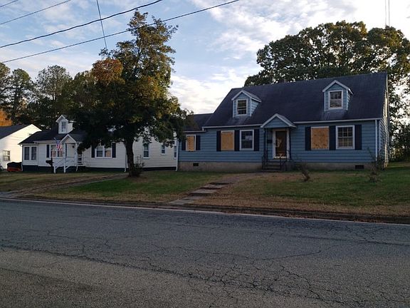2nd image of 1805 Chamberlain St