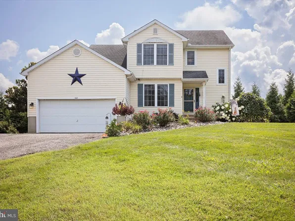 907 N Meadowview Dr, Chestertown, MD 21620