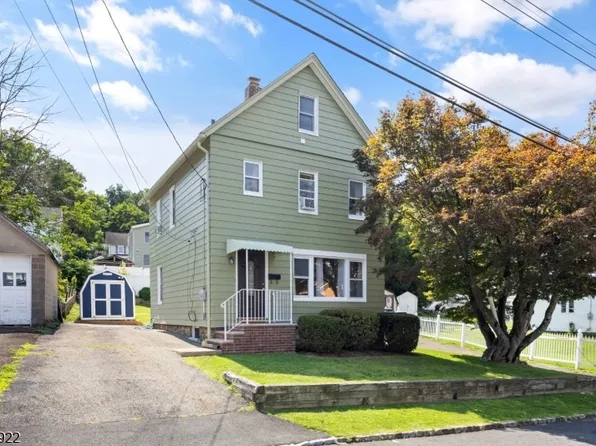 26 Liberty St, Dover Town, NJ 07801