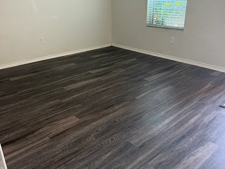 8966 Oakwood Park — Photo 15