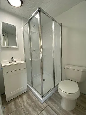 BATHROOM TWO