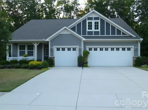 519 Sandbar Point, Clover, SC 29710