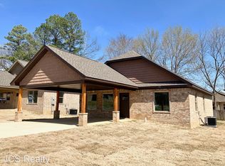 316 Wolf Den Dr, Jonesboro, AR 72405