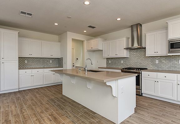 Woodside Homes - Plan 2 - B 3068
