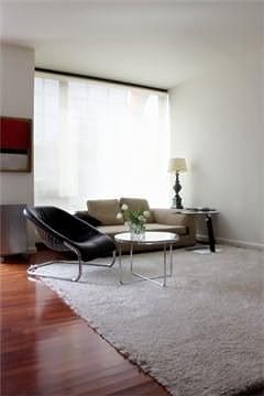1st image of 505 Greenwich St APT 4C