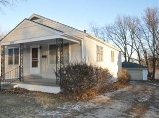 510 W 22nd St, Higginsville, MO 64037