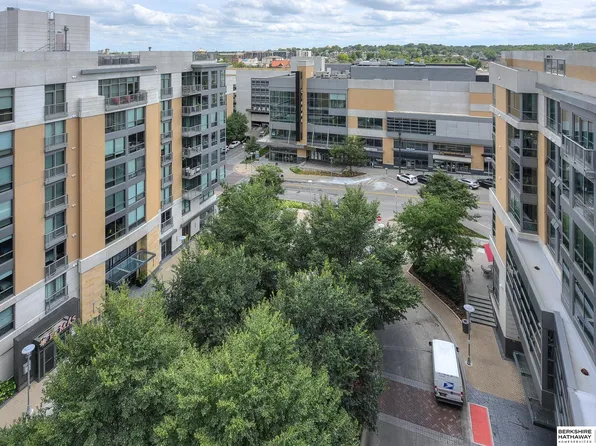 220 S 31st Ave APT 3602, Omaha, NE 68131