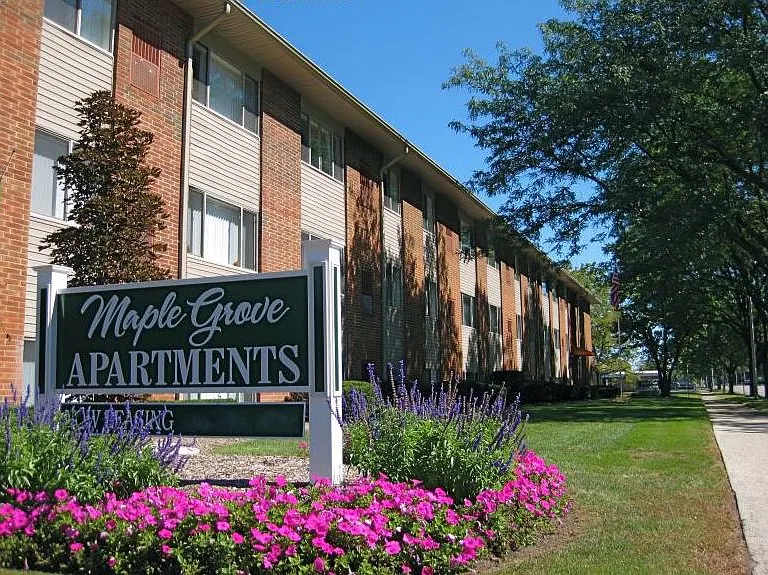 Maple Grove Apartments — Photo 6