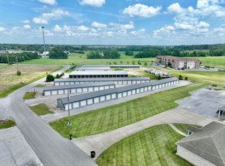 96 Phoenix Dr, Cadiz, KY 42211