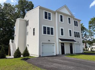 31 Danielles Way, Worcester, MA 01606