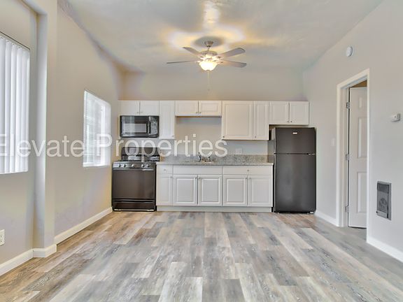 3rd image of 4333 College Ave APT 8
