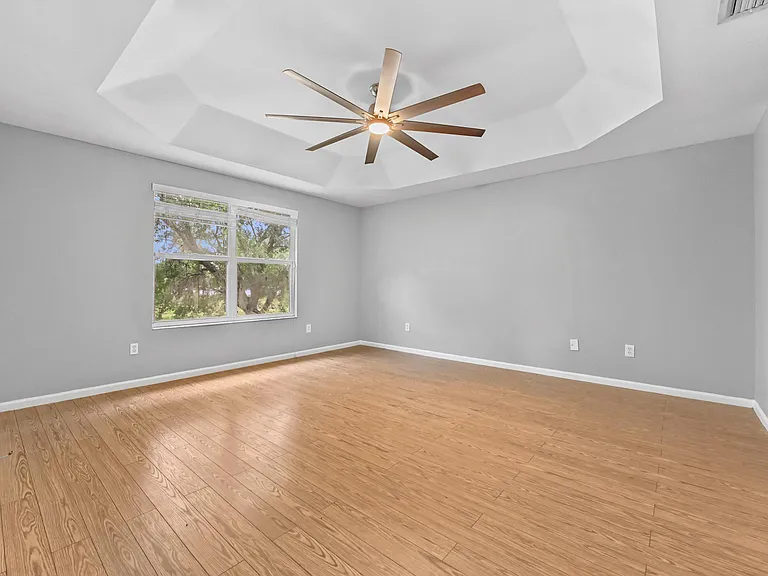 5049 Starblaze Dr — Photo 13