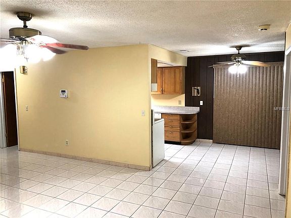 2nd image of 6121 Dunnett Ct