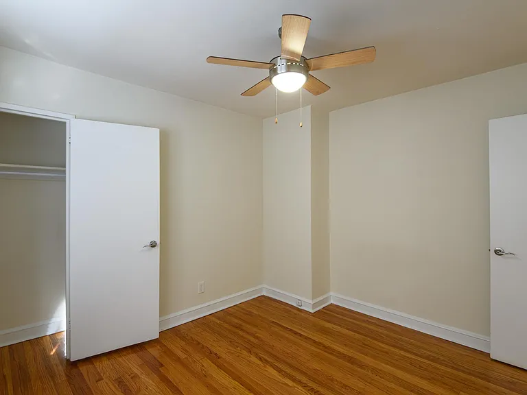 353 W Mount Airy Ave — Photo 24