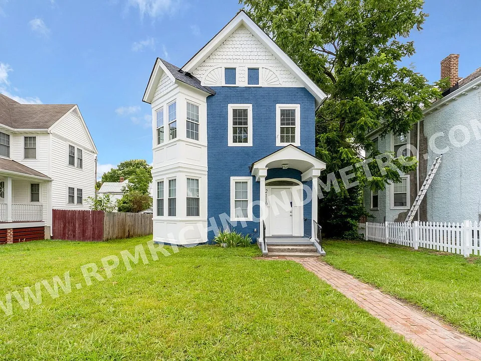 2110 North Ave #1