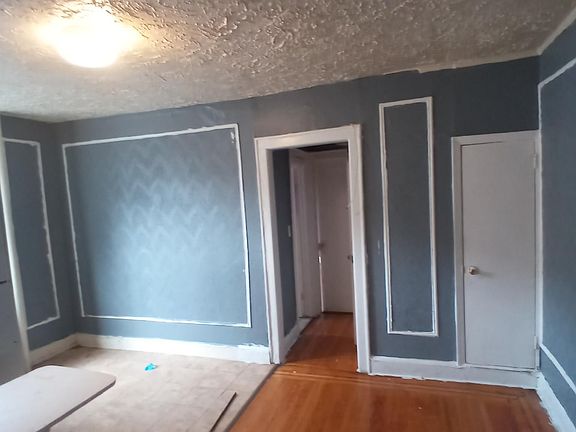 3rd image of 6 Madison St Floor 3