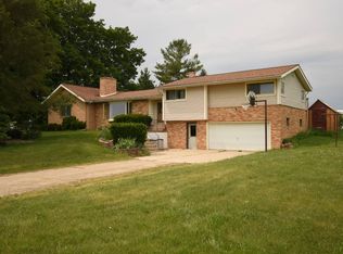 5197 E Herrick Rd, Clare, MI 48617