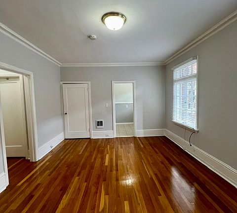 3rd image of 895 Sutter St #206