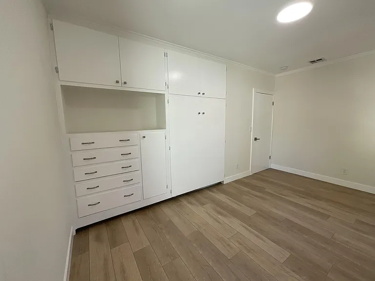 1515 Hess Rd #6 — Photo 26