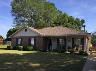 161 Honeysuckle Ct, Millbrook, AL 36054