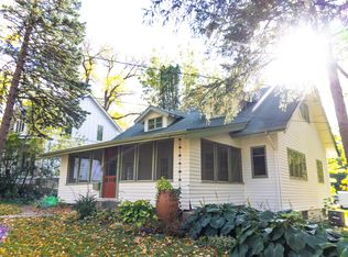 158 1st St, Excelsior, MN 55331