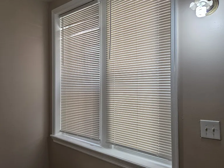 5222 Chestnut St #1R — Photo 12