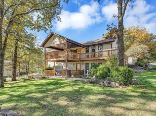286 Jackson Lane, Branson West, MO 65737