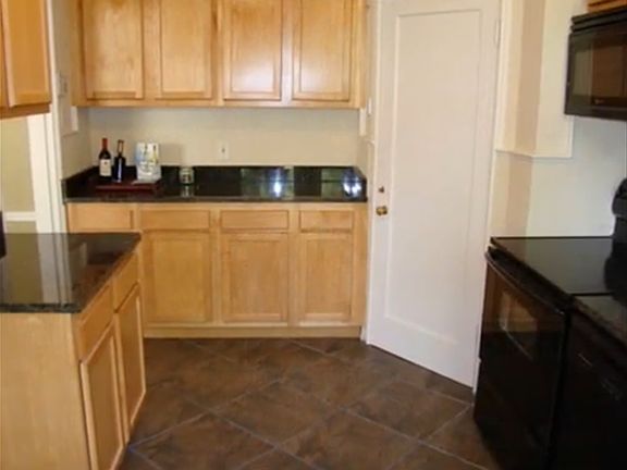 5th image of 8421 Gannon Ave #1E