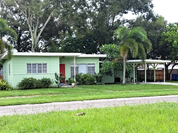533 45th St N, Saint Petersburg, FL 33713