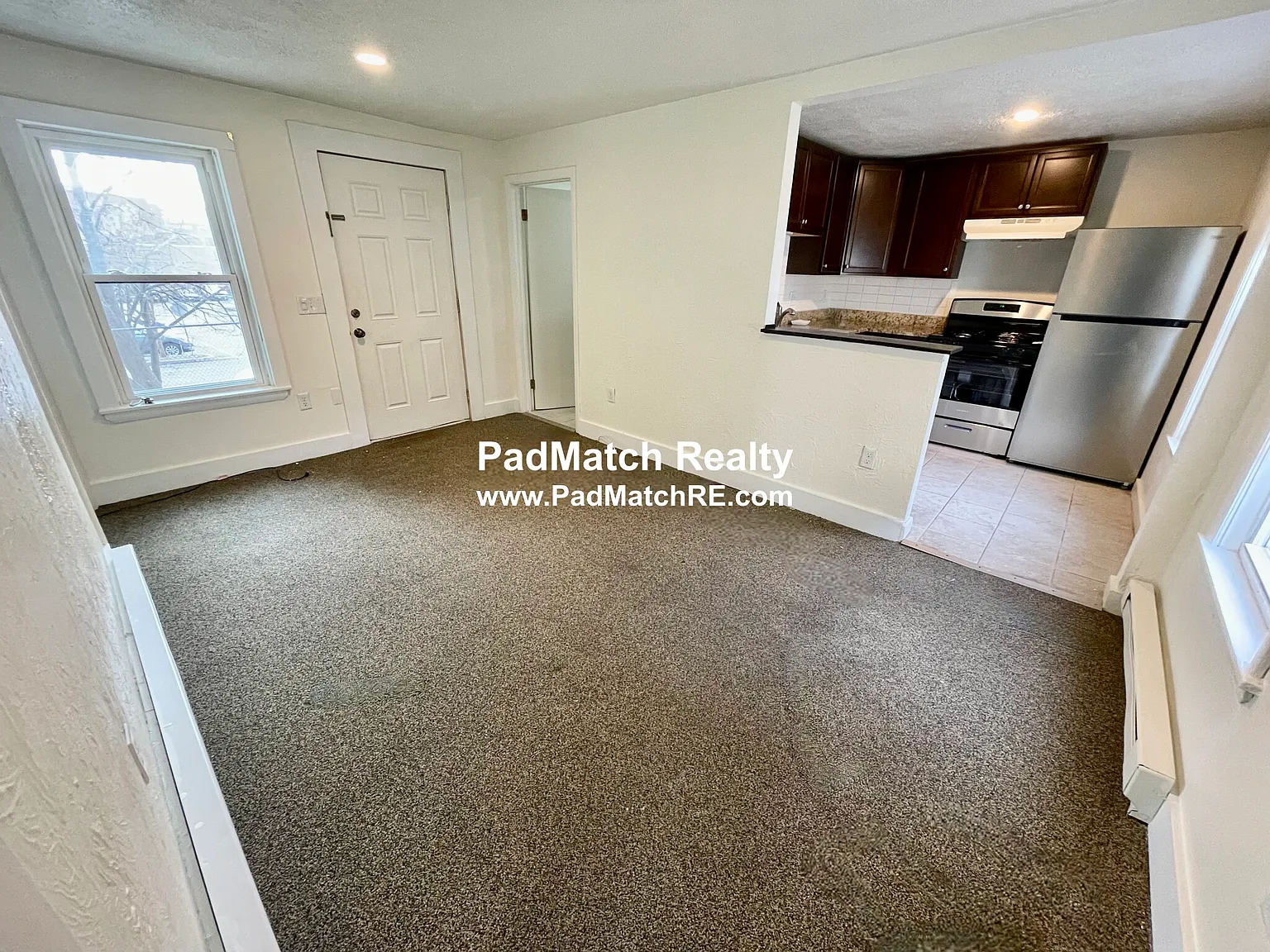2 bed, 1.0 bath, 560 sqft, $1,900 — Photo 3