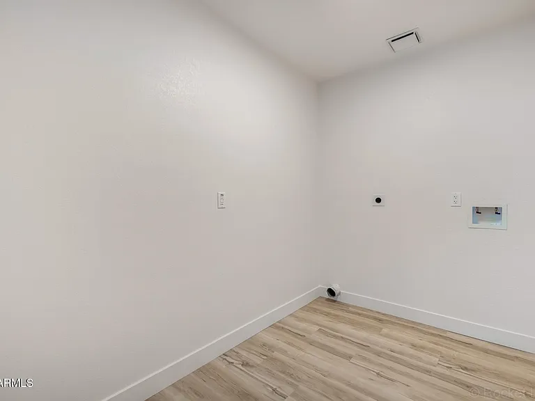 4749 E Contessa St — Photo 25