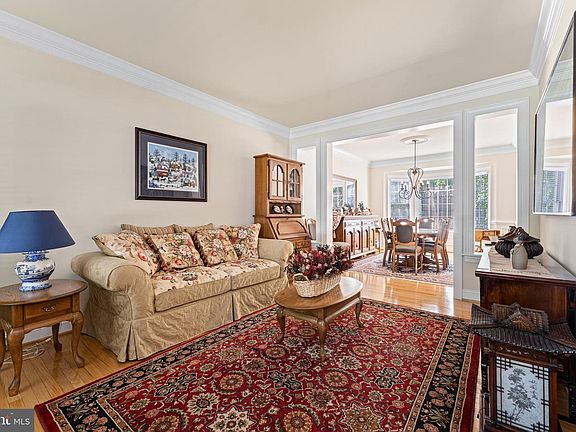 4th image of 16505 Murray Pl