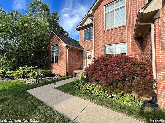 3rd image of 31271 Lavender Dr