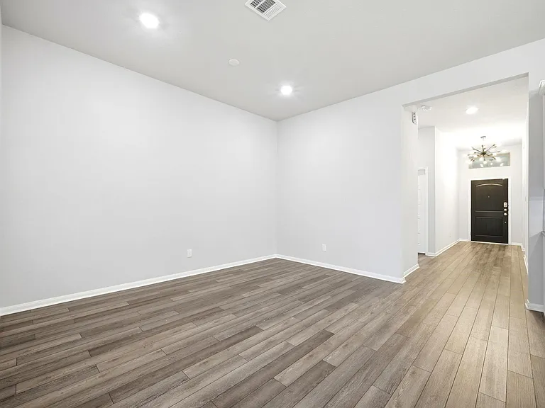 19218 Jenny Creek Ct — Photo 17