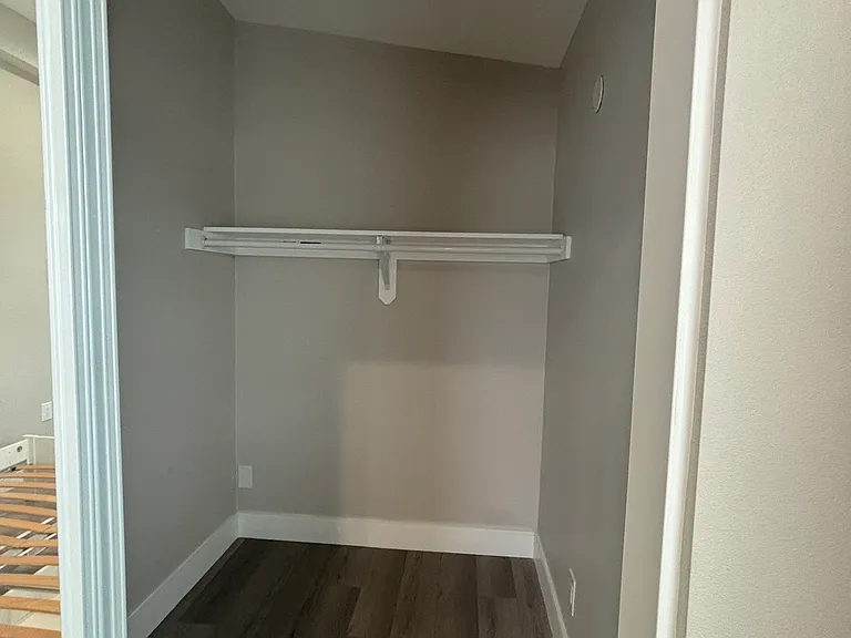 11392 Biscayne Blvd — Photo 3