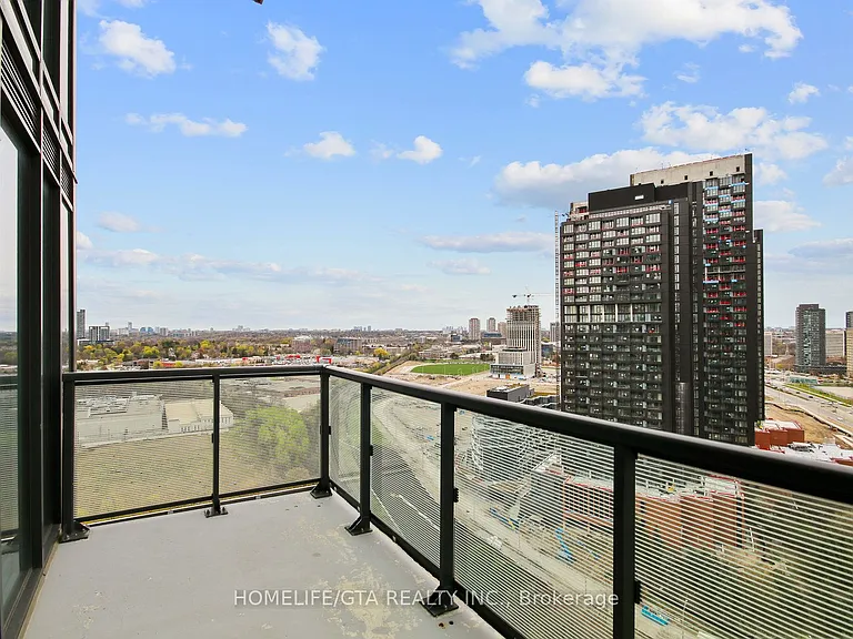 30 Inn On The Park Dr #2104 — Photo 30