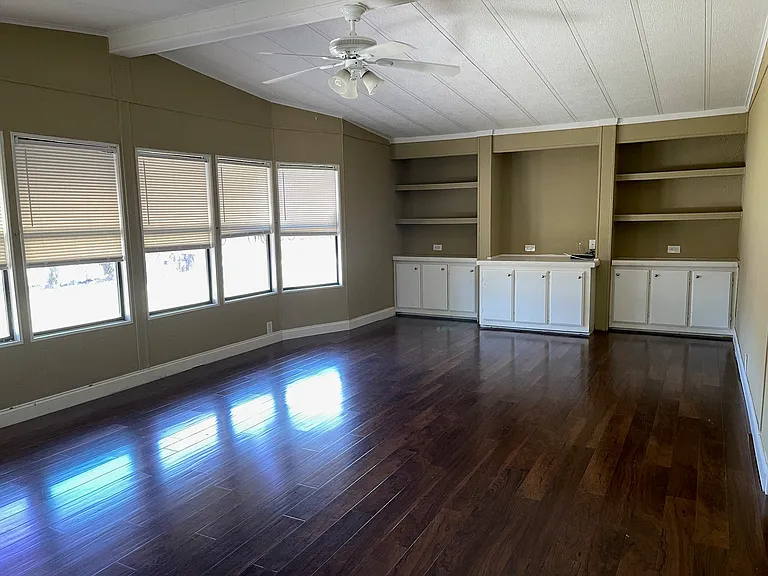 4878 Reno Dr — Photo 6